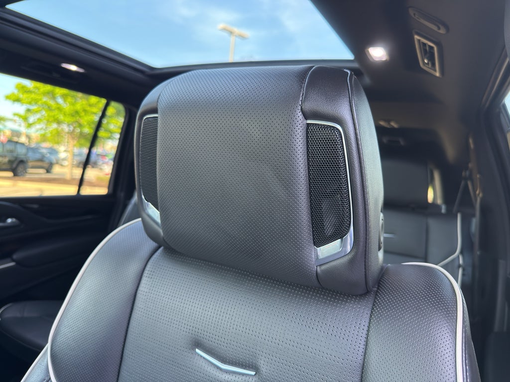 2022 Cadillac Escalade ESV Sport