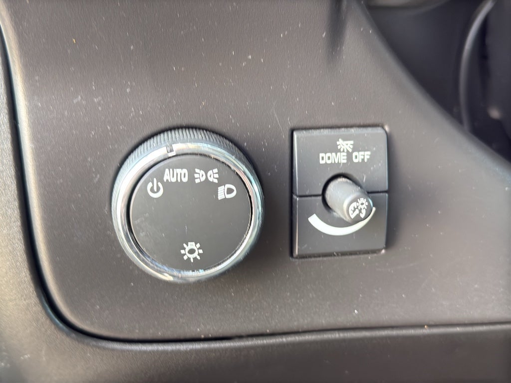 2021 Chevrolet Express Cutaway 3500 BASE