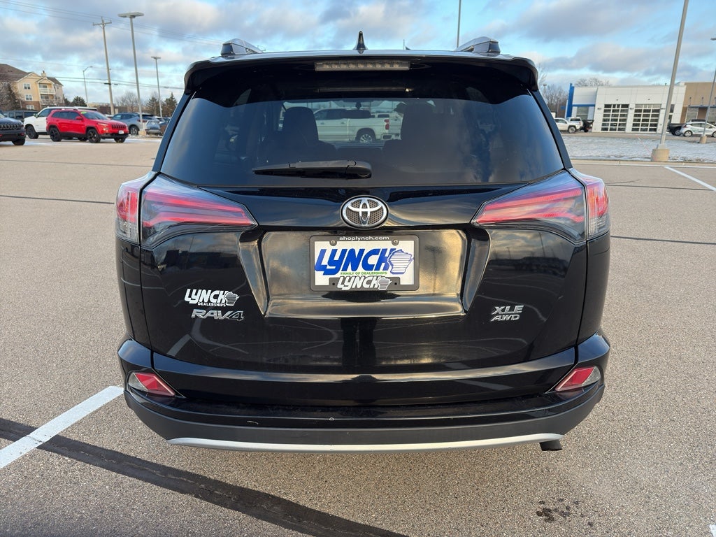 2016 Toyota RAV4 XLE