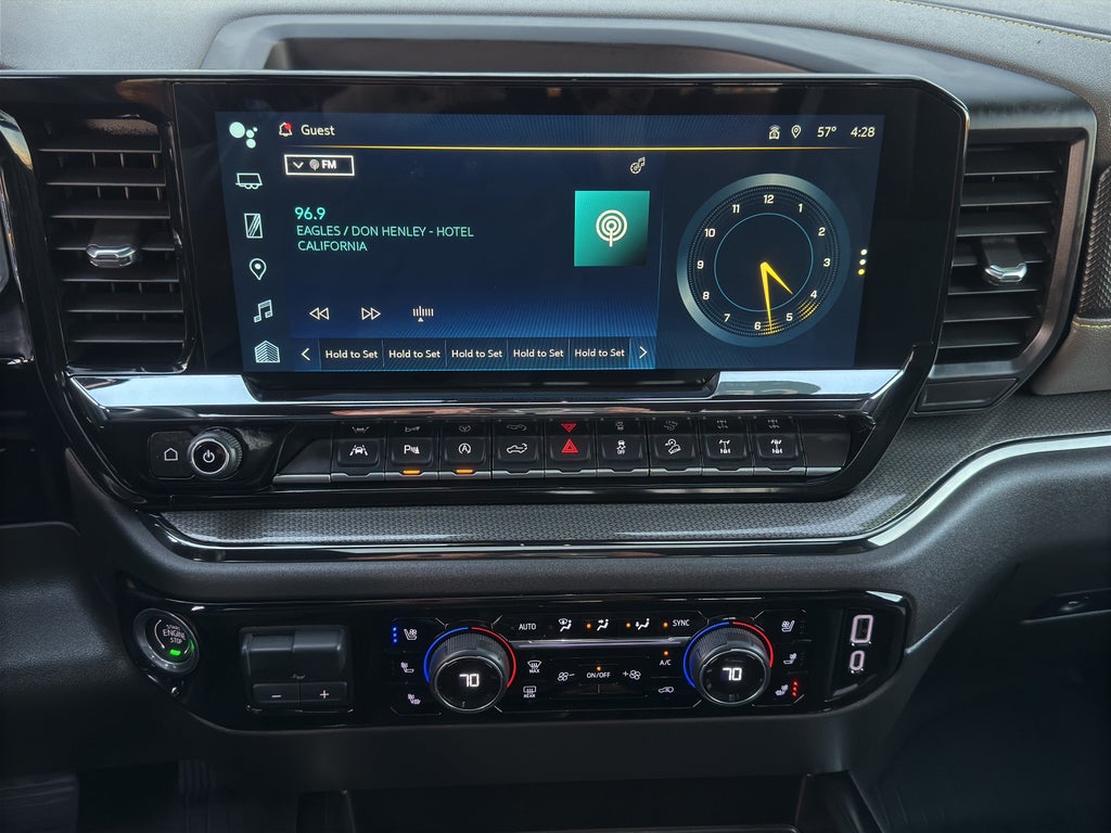 2025 Chevrolet Silverado 1500 ZR2