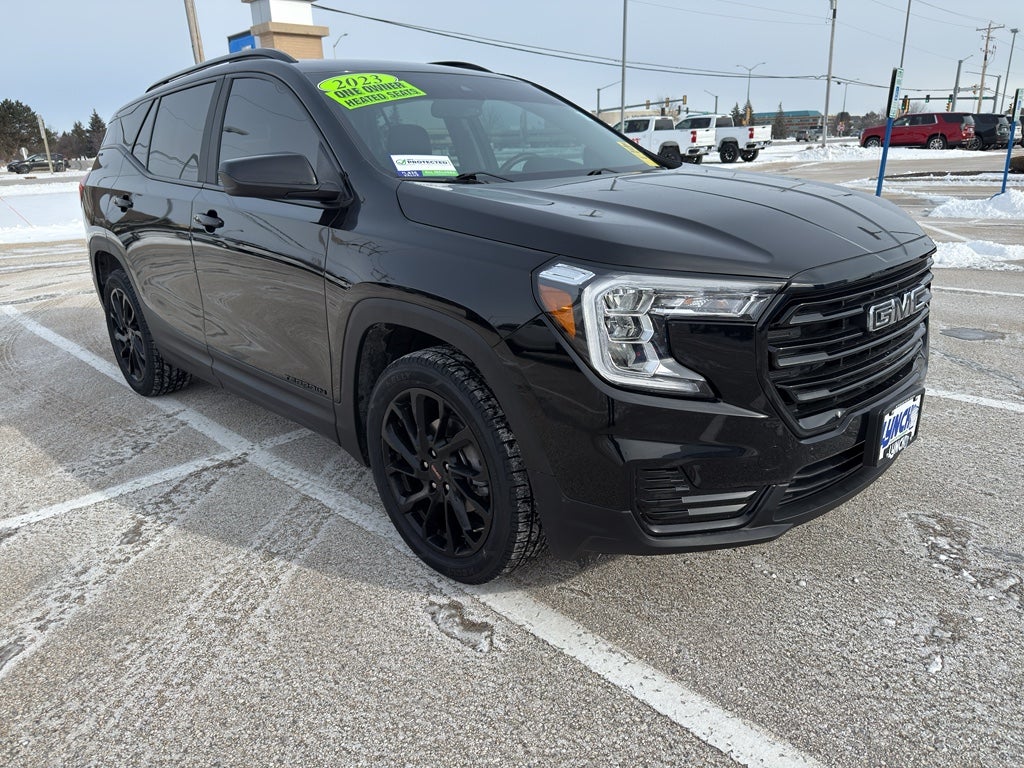 2023 GMC Terrain SLE