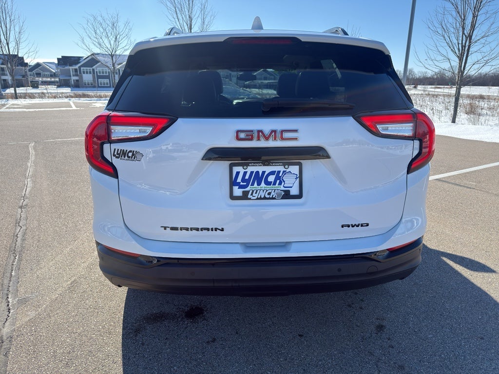 2022 GMC Terrain SLT