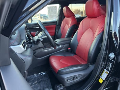 2022 Toyota Highlander XSE