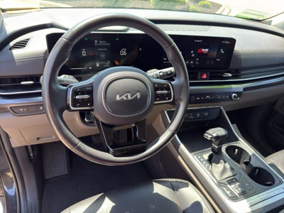 2025 Kia Carnival LXS