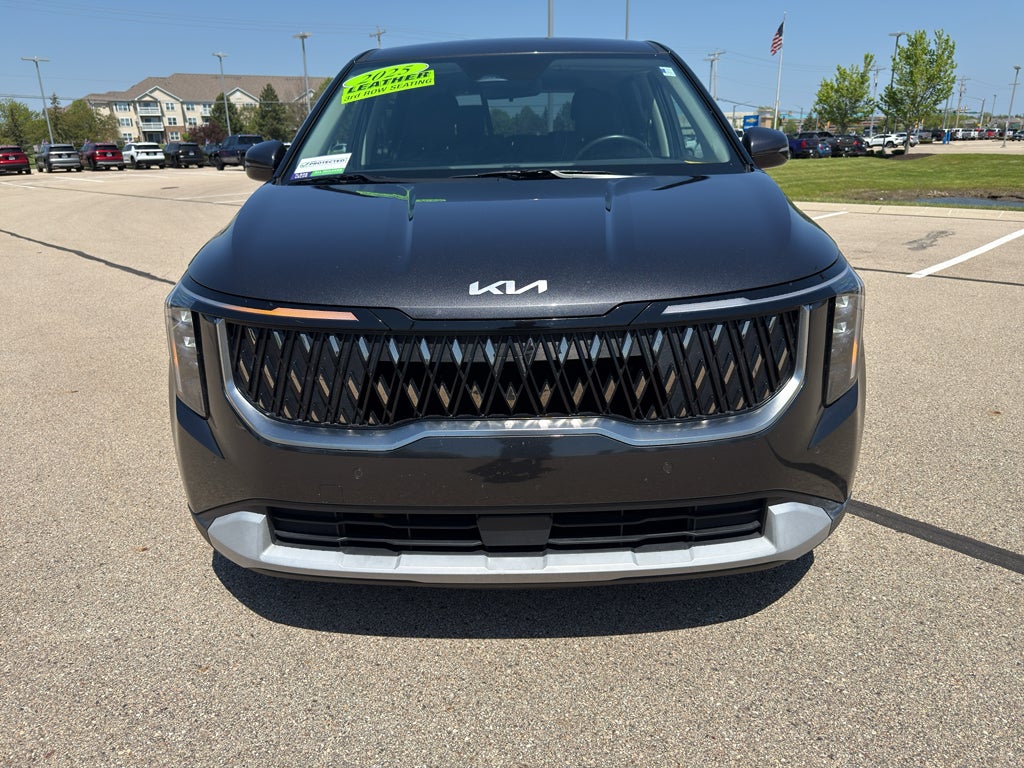 2025 Kia Carnival LXS