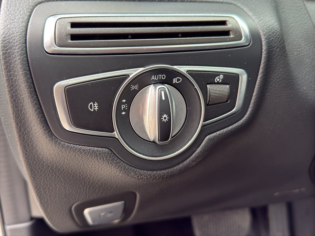 2021 Mercedes-Benz C-Class C 300