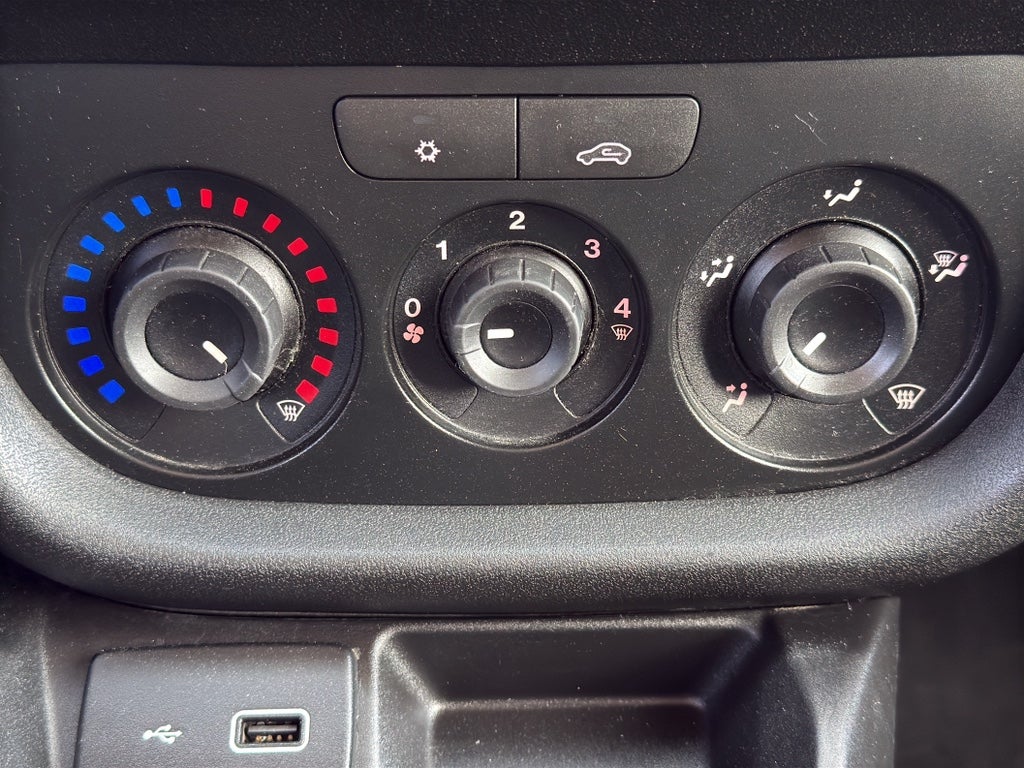 2022 RAM ProMaster City Cargo Van Tradesman