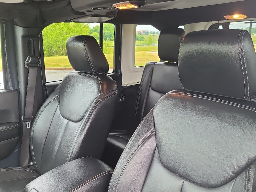 2017 Jeep Wrangler Unlimited Chief Edition