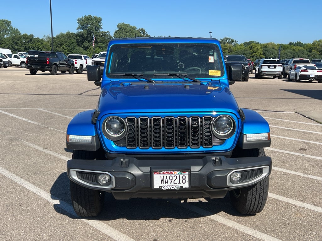 2024 Jeep Gladiator Sport S