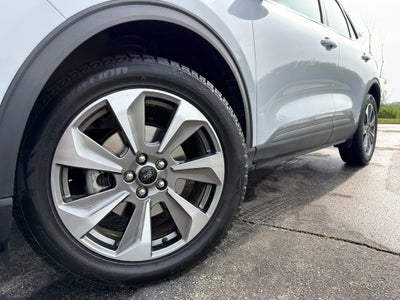 2025 Ford Escape Platinum