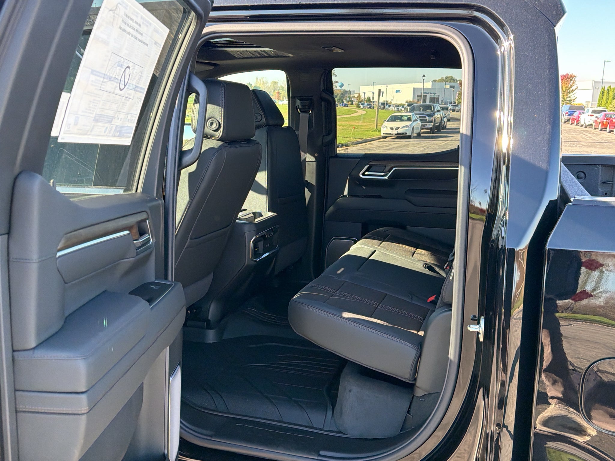 2026 Chevrolet Silverado 1500 High Country - Photo 35