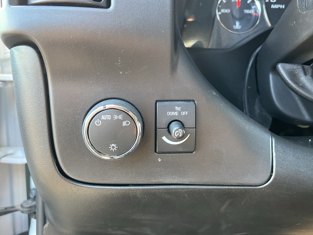 2024 Chevrolet Express Cargo 2500 WT