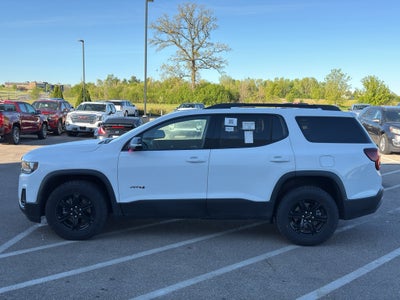 2023 GMC Acadia AT4