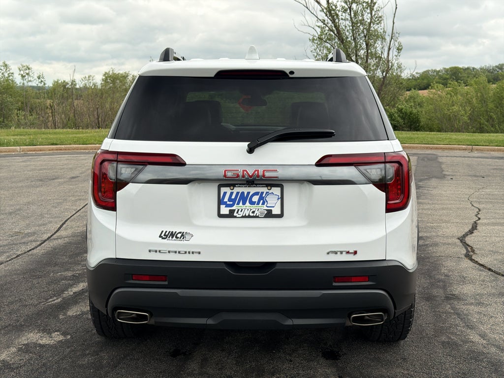 2023 GMC Acadia AT4