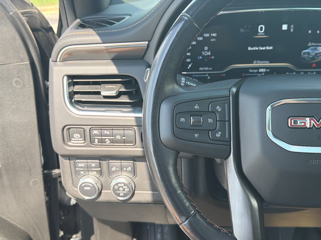 2023 GMC Yukon AT4