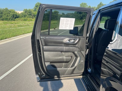 2023 GMC Yukon XL SLT