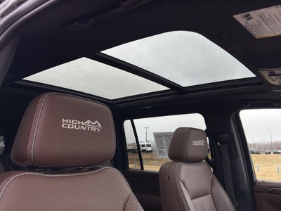 2023 Chevrolet Suburban High Country