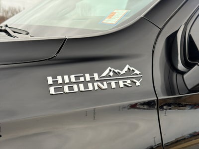 2023 Chevrolet Suburban High Country