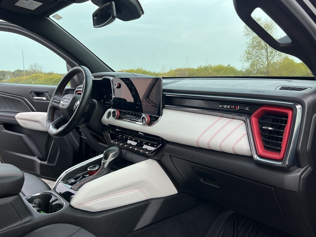 2023 GMC Canyon AT4X