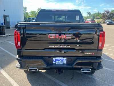 2025 GMC Sierra 1500 AT4