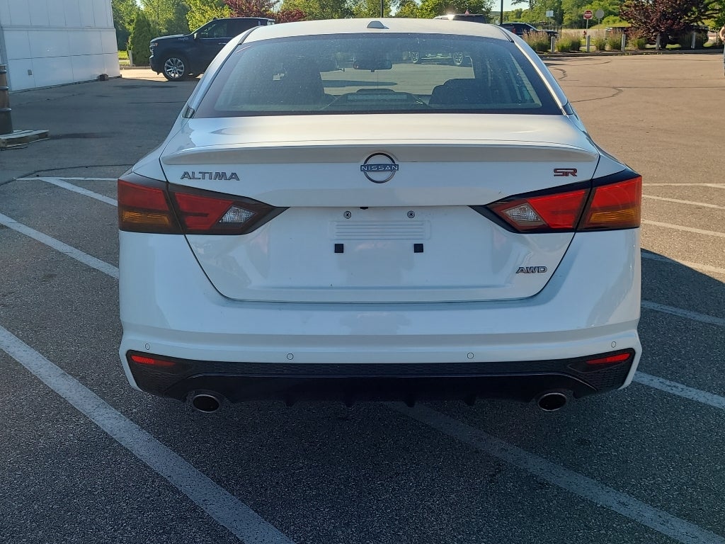 2023 Nissan Altima 2.5 SR