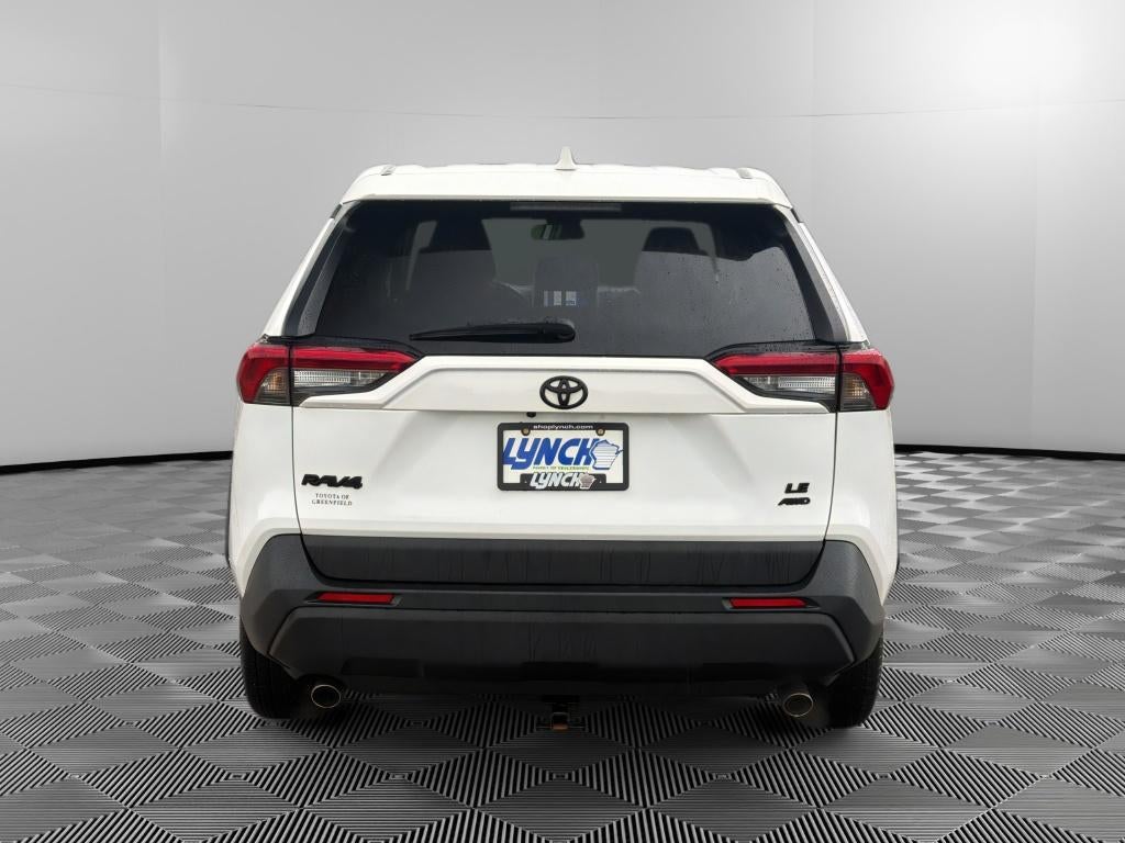 2023 Toyota RAV4 LE