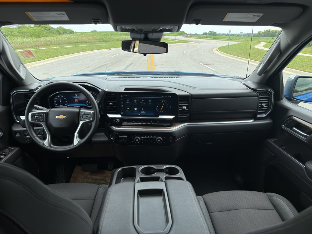 2025 Chevrolet Silverado 1500 LT (2FL)