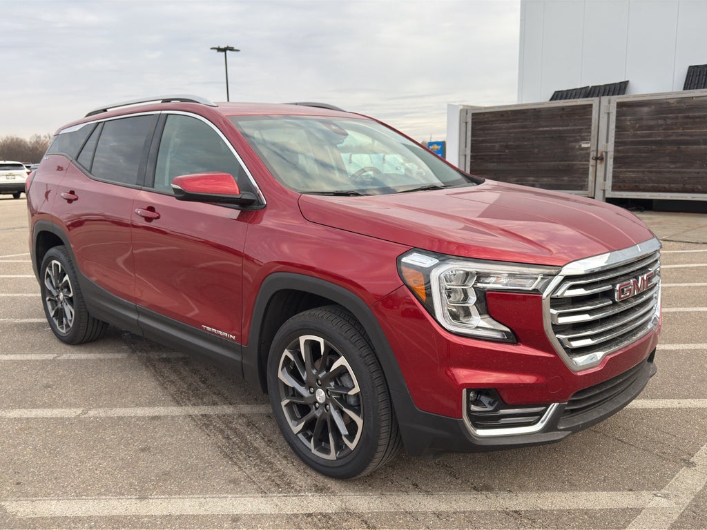 2024 GMC Terrain SLT