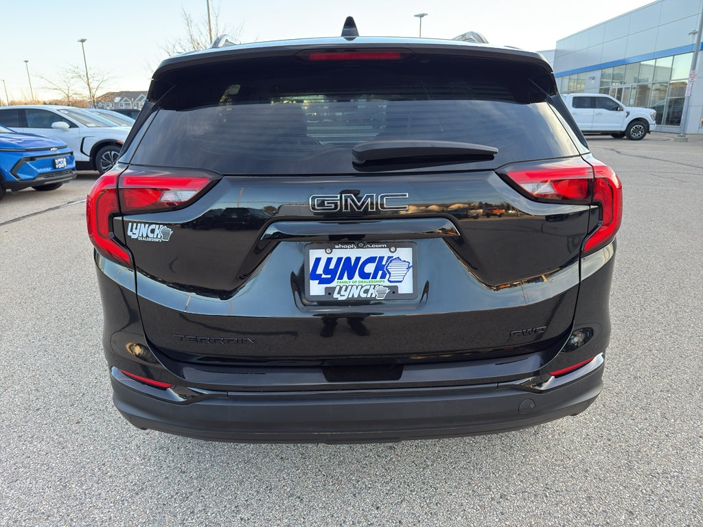 2021 GMC Terrain SLT