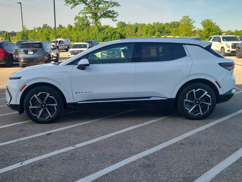 2025 Chevrolet Equinox EV LT