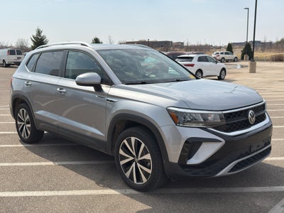 2022 Volkswagen Taos SE