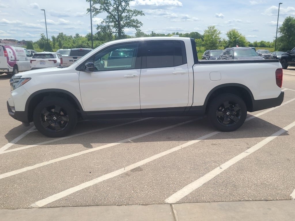 2025 Honda Ridgeline Black Edition