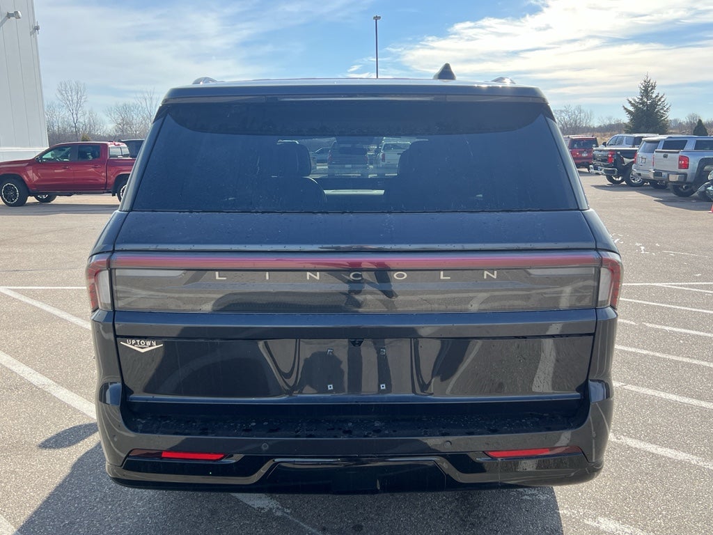 2025 Lincoln Navigator L Reserve