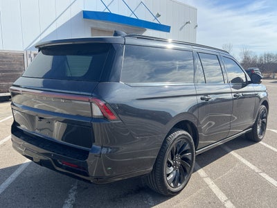 2025 Lincoln Navigator L Reserve