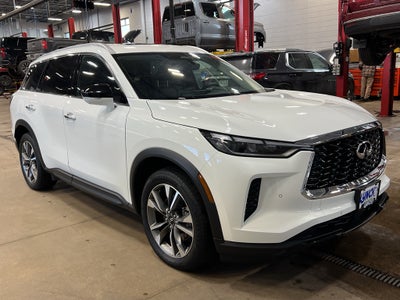 2024 INFINITI QX60 LUXE