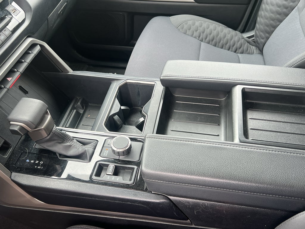 2023 Toyota Tundra 4WD SR5