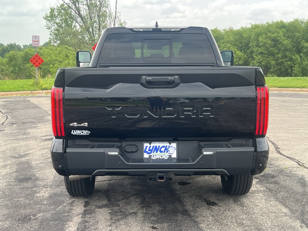 2023 Toyota Tundra 4WD SR5