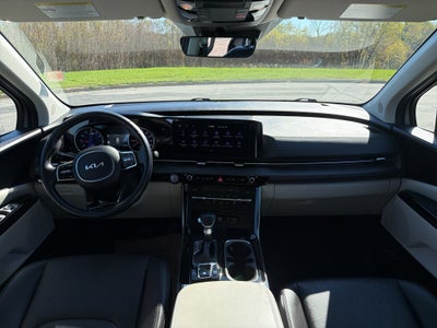2024 Kia Carnival EX