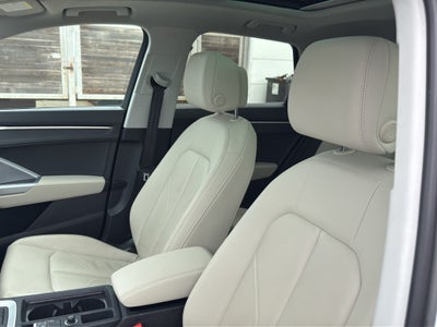 2024 Audi Q3 S line Premium