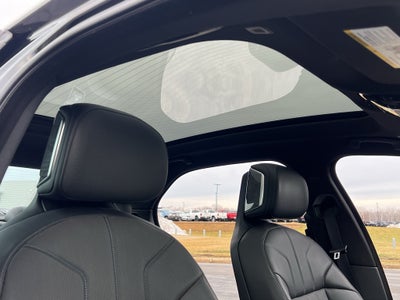 2023 BMW 7 Series 760i xDrive