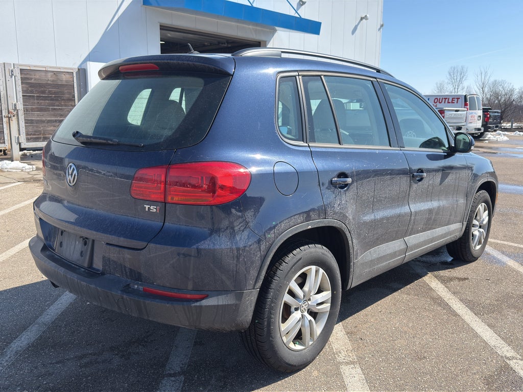 2016 Volkswagen Tiguan S