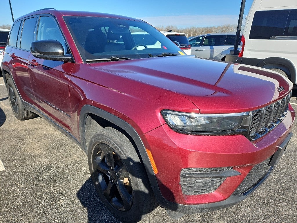 2023 Jeep Grand Cherokee Altitude