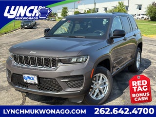 2026 Jeep Grand Cherokee Laredo Thunderdome V6 Power
