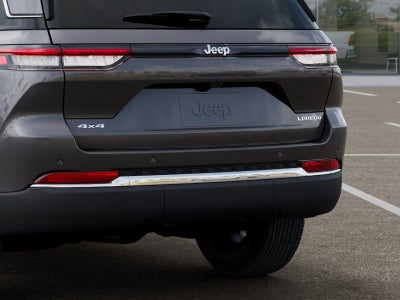2026 Jeep Grand Cherokee Laredo Thunderdome V6 Power