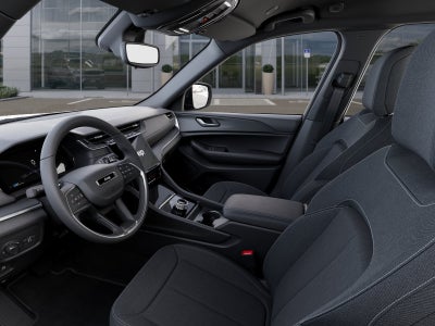 2026 Jeep Grand Cherokee Laredo Thunderdome V6 Power