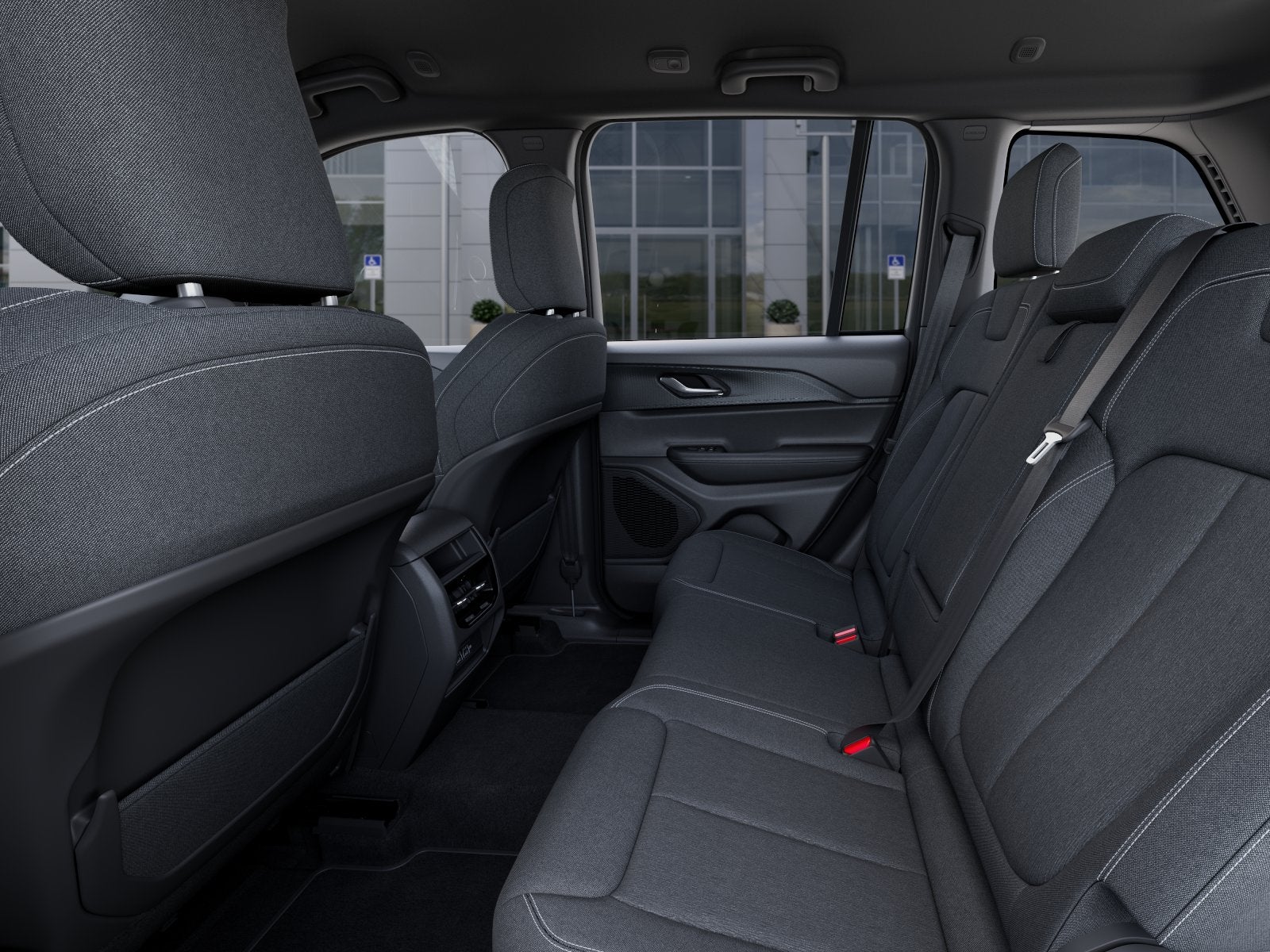 2026 Jeep Grand Cherokee Laredo Thunderdome V6 Power