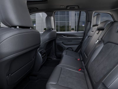 2026 Jeep Grand Cherokee Laredo Altitude Tow Pkg
