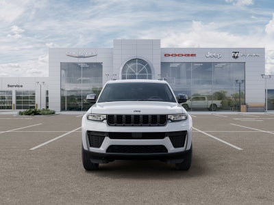 2026 Jeep Grand Cherokee Laredo Altitude Tow Pkg