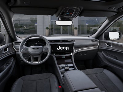 2026 Jeep Grand Cherokee Laredo Altitude