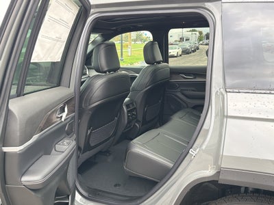 2027 Jeep Grand Cherokee Limited